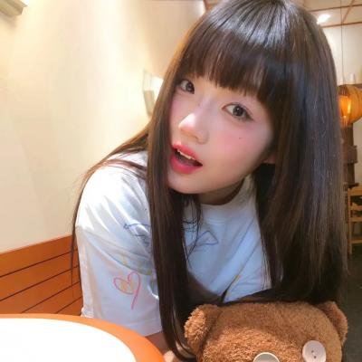 窗外有蓝天